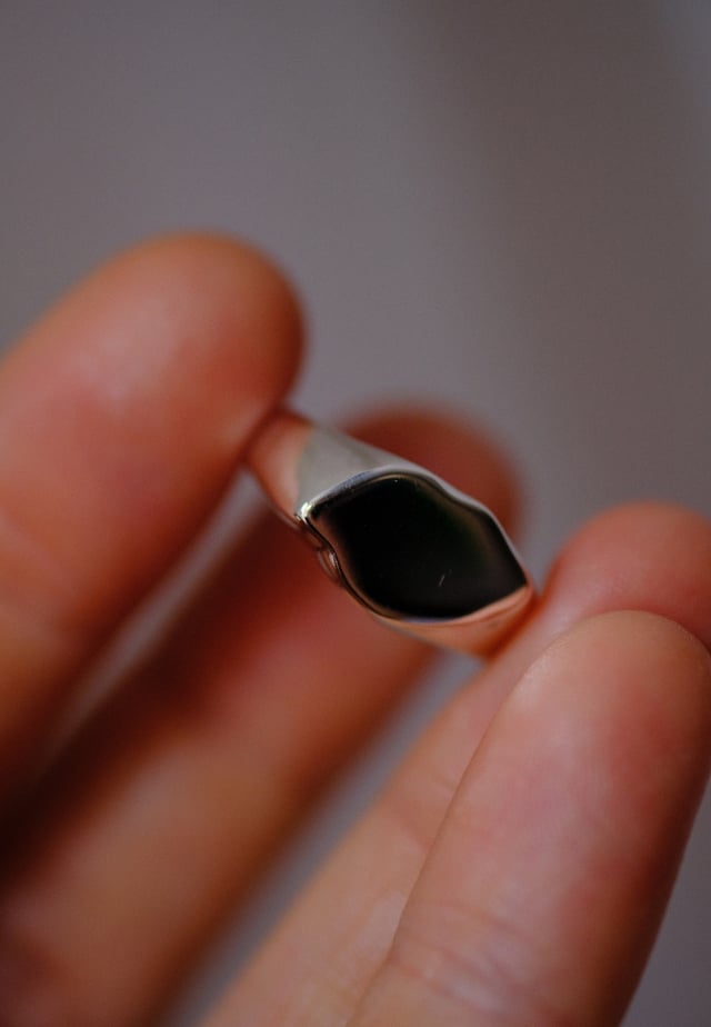 Sample Sale - Big Chip Signet Ring