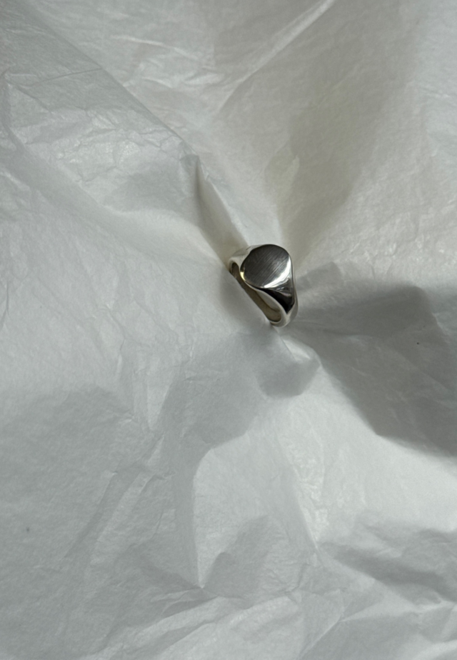 Sample Sale - Molten Oval Signet