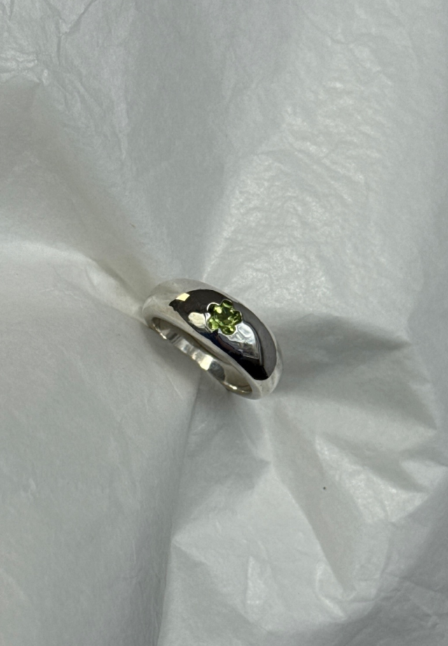 Sample Sale - Silver Daisy Gem Ring